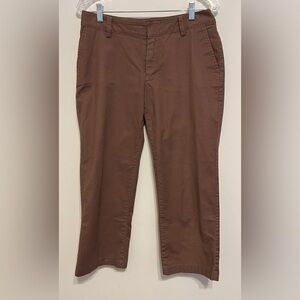 Tommy Bahama Women’s Relaxed Fit Brown Casual Pants, Cotton, Cropped; Size 6